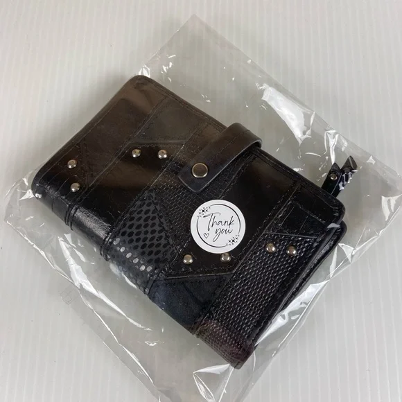 Fossil Black Genuine Leather Patchwork Studded Bifold Wallet - Picture 15 of 15